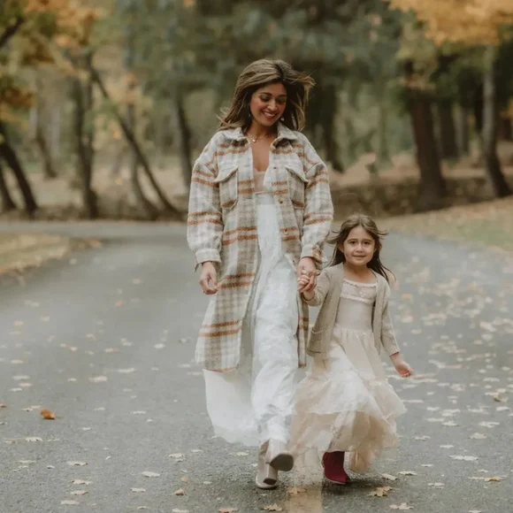 Cozy Oversized Plaid Teddy Jacket - Brown and Gray - Picture 2 of 2
